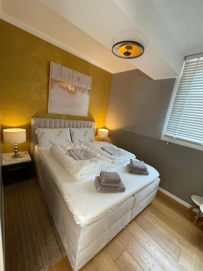 Deluxe Sunrise Sky Terrasse 2 Bedroom Design Apartment & Fantastic Lake View Toscolano Maderno Ιταλία
