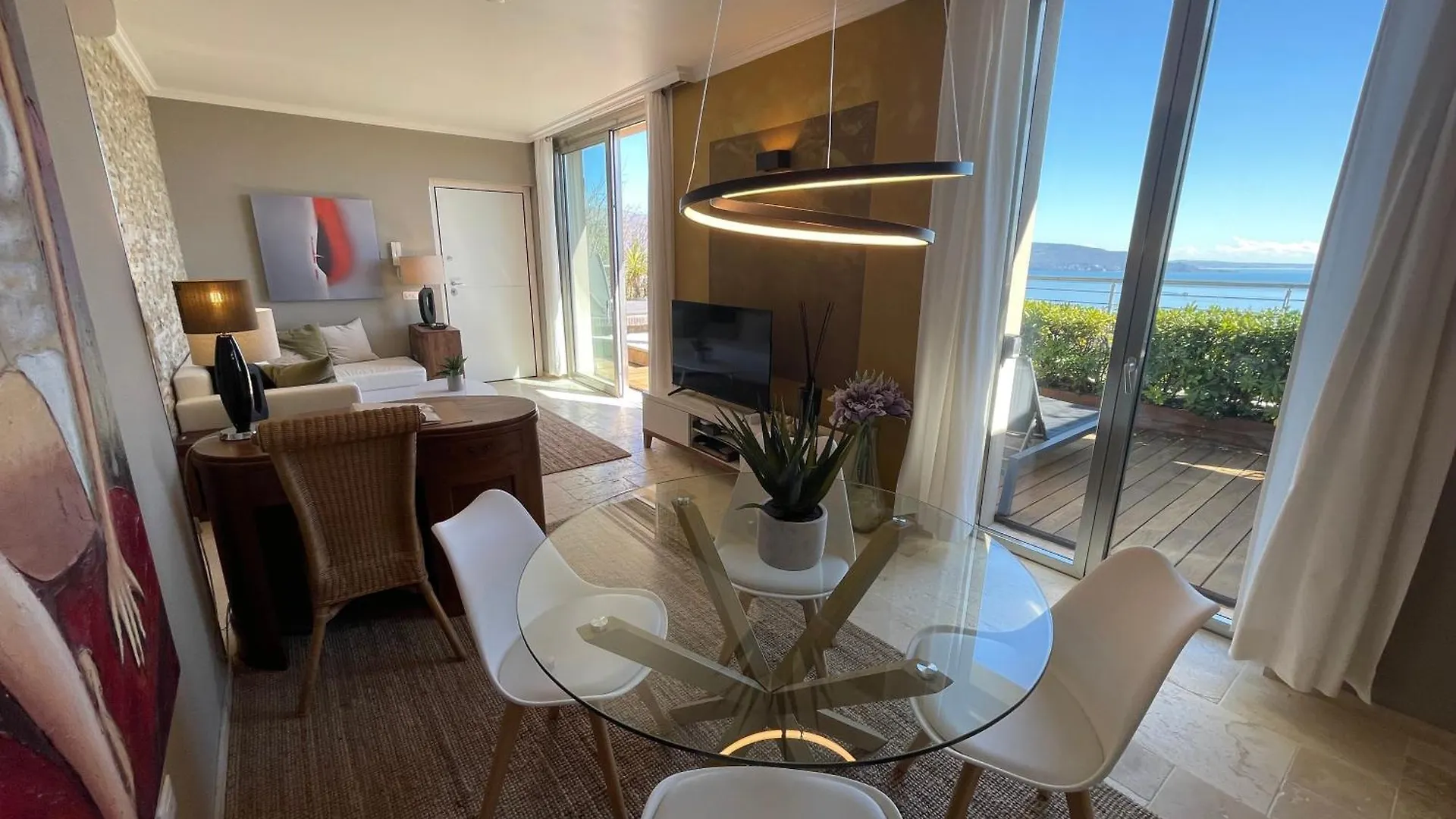 Deluxe Sunrise Sky Terrasse 2 Bedroom Design Apartment & Fantastic Lake View Toscolano Maderno 0*,  Ιταλία
