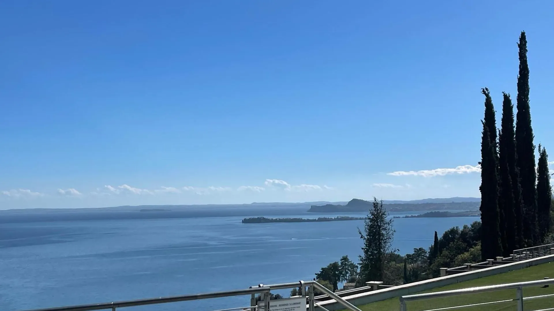 Deluxe Sunrise Sky Terrasse 2 Bedroom Design Apartment & Fantastic Lake View Toscolano Maderno